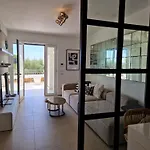 Papillon Apartment *