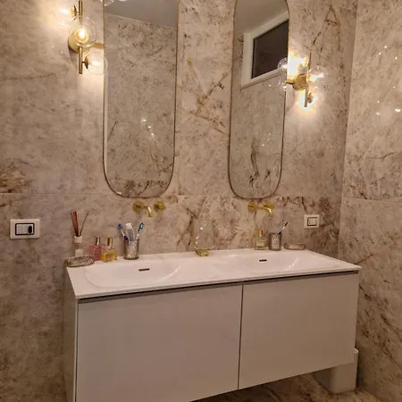 Apartament Papillon *