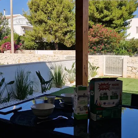 Papillon Apartment *